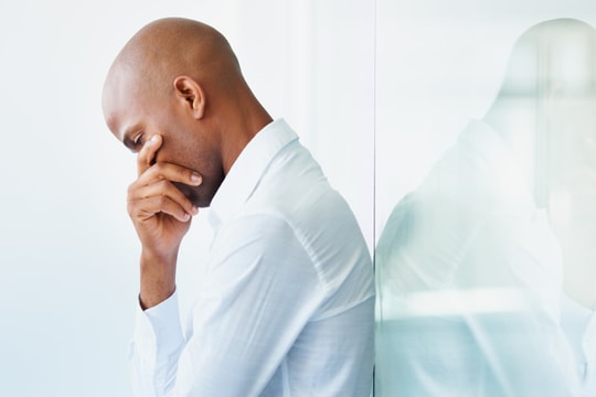 Đàn ông cũng bị trầm cảm sau sinh?