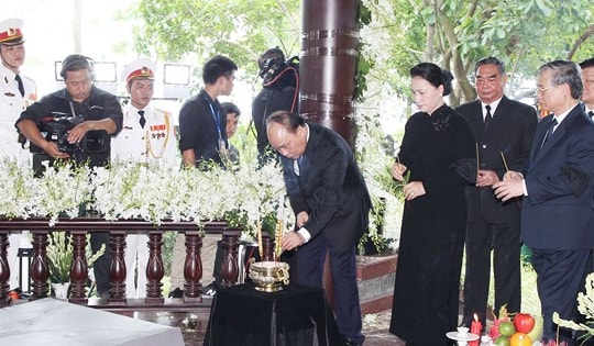 Hình ảnh Lễ an táng nguyên Thủ tướng Phan Văn Khải