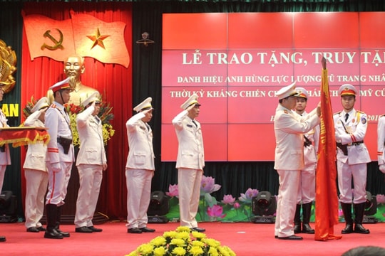 Trại giam số 6 được phong tặng Anh hùng lực lượng vũ trang nhân dân