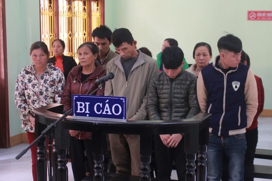 “Hốt” gọn ổ bạc sát phạt nhau bằng hình thức xóc đĩa