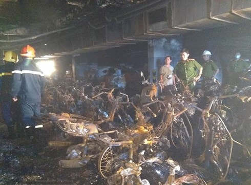 Thủ tướng yêu cầu điều tra làm rõ nguyên nhân vụ cháy chung cư Carina