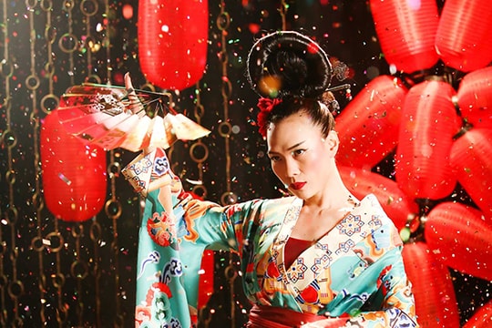 Mỹ Tâm khác lạ khi hóa geisha trong MV mới