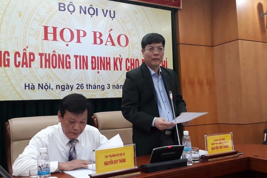 Bộ Nội vụ nói về việc rút đề xuất tăng lương giáo viên