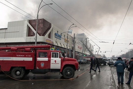 Cháy lớn ở trung tâm thương mại Nga, 64 người thiệt mạng