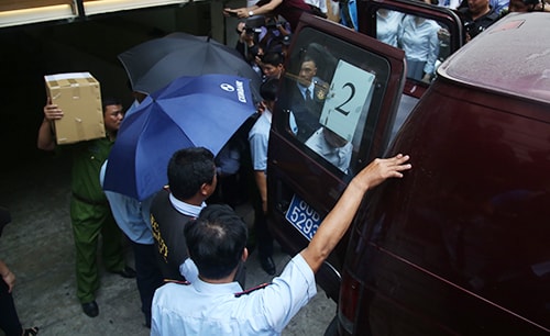 Bộ Công an khám xét Ngân hàng Eximbank tại TP Hồ Chí Minh 