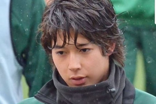 Tân binh Nhật đẹp trai, cao 1,88 m của FLC Thanh Hóa 'đốn tim' fan nữ