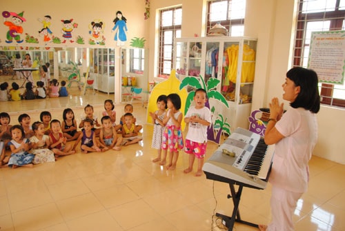Mỗi lớp mầm non tư thục sẽ có tối đa 70 trẻ