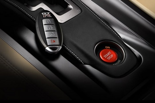  Cách nổ máy ôtô khi chìa khóa thông minh hết pin