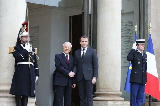 Việt Nam - Pháp ra tuyên bố chung đề cập về vấn đề Biển Đông