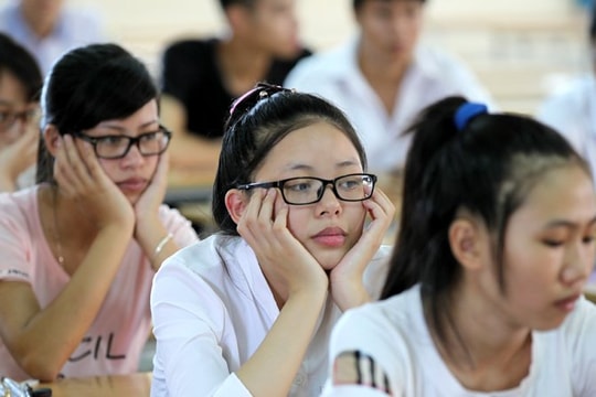 Nhiều trường đại học tăng học phí năm học mới