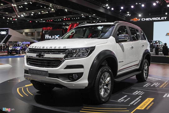 Chevrolet Trailblazer đẹp mắt hơn với gói Thunder