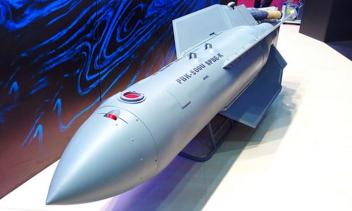 Nga hoàn thiện bom tàng hình có thể diệt 15 xe tăng cùng lúc