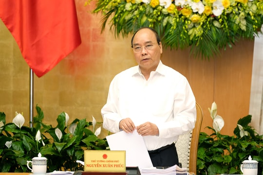 Thủ tướng: Phấn đấu đạt tăng trưởng ít nhất 6,7% năm 2018