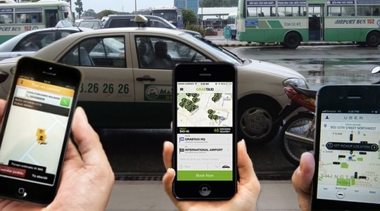 Sôi động cuộc chiến taxi công nghệ