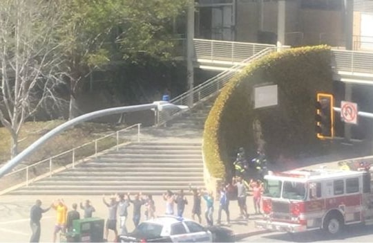 Xả súng kinh hoàng tại trụ sở YouTube, nữ nghi phạm tự sát