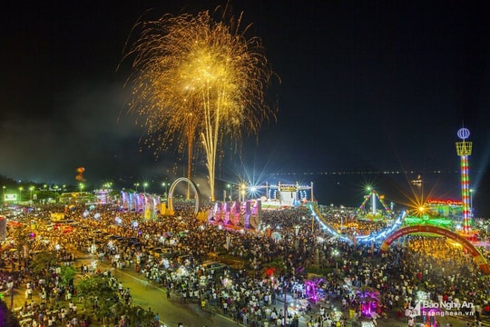 Sẽ bắn 15 phút pháo hoa trong đêm khai hội du lịch Cửa Lò 29/4