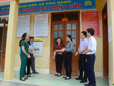 Phát huy vai trò của nhân dân trong giám sát tổ chức Đảng, cán bộ, đảng viên