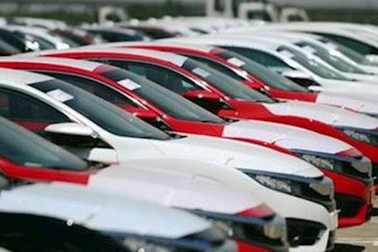 Ôtô nhập Thái Lan tiếp tục đổ về Việt Nam