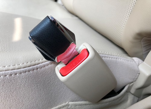 Phụ kiện 'chết người' trên ô tô đang bán tràn lan tại Việt Nam