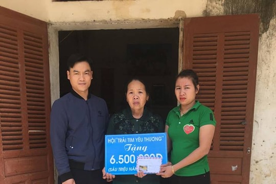 Gần 7 triệu đồng đến với gia đình nghèo, bệnh tật