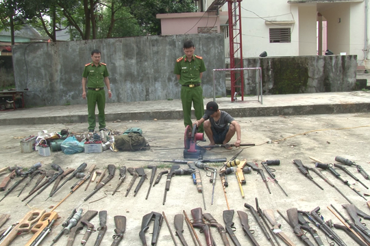 Tiêu hủy 134 khẩu súng tự tạo
