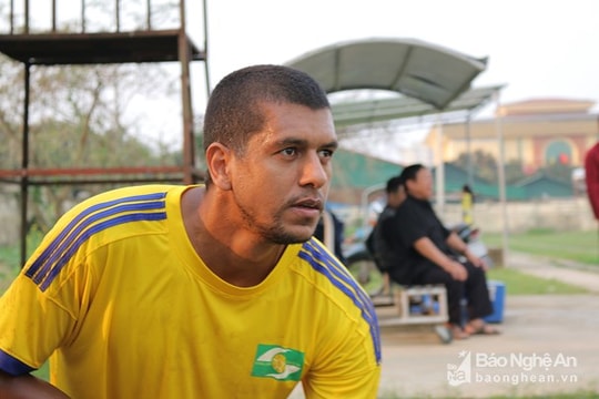 Sông Lam Nghệ An sẽ thanh lý tiền đạo Osmar?