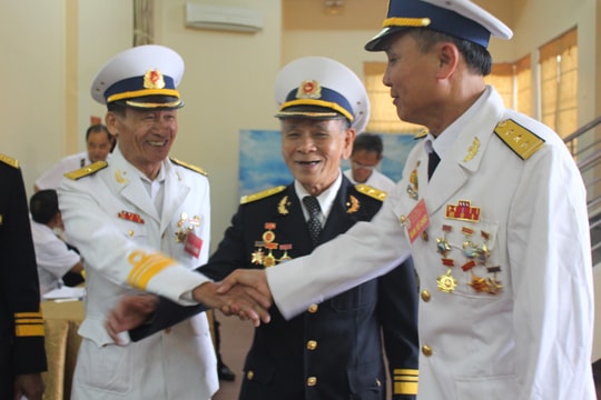 Hàng trăm đặc công Hải quân Nghệ Tĩnh hội ngộ nhân ngày truyền thống