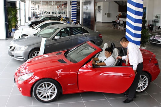 Không thể “móc ngoặc” giảm giá ô tô thấp hơn 1,5 tỷ đồng để tránh nộp thuế tài sản