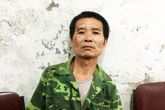 Nghệ An: Bắt kẻ trốn nã 13 năm trong rừng sâu cùng nhiều vũ khí nóng