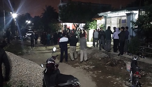 Bé trai 8 tuổi bị chém tử vong khi đang trông em tại nhà