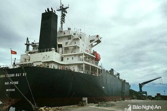 Thủ tướng Chính phủ: Phát triển dịch vụ Logistics Việt Nam ngang tầm khu vực và thế giới