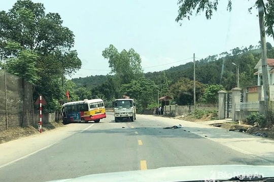 Khởi tố, bắt tạm giam tài xế xe buýt Đông Bắc làm 5 người thương vong