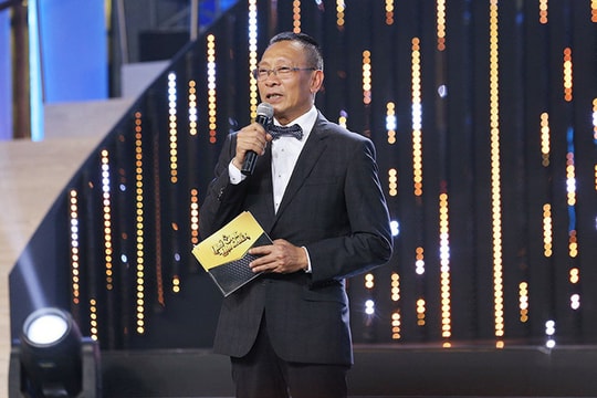 MC Lại Văn Sâm trở lại “cầm trịch” chương trình “Quý ông đại chiến“