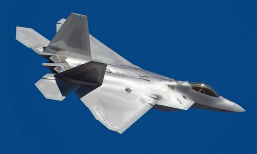 Lý do Mỹ không tung F-22 tham gia đòn không kích Syria