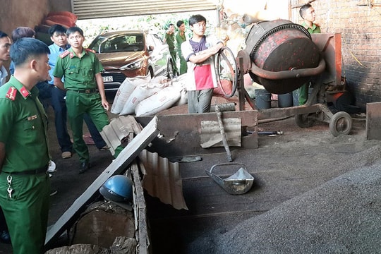 Nhiều tấn sản phẩm từ lò cà phê trộn pin đã ra thị trường