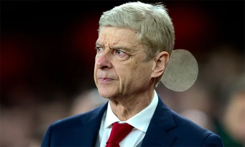 HLV Wenger chia tay Arsenal cuối mùa 2017-2018