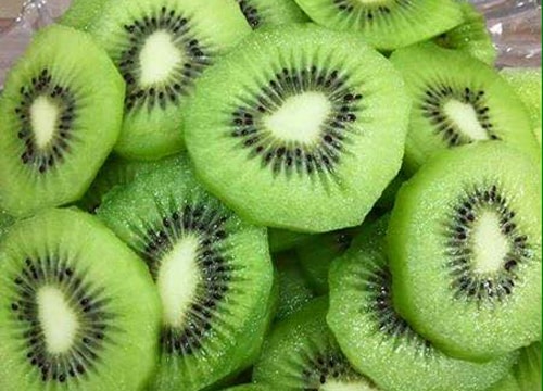 Kiwi Tàu 20.000 đồng/kg bán 200.000 đồng/kg: Người dân hớ nặng