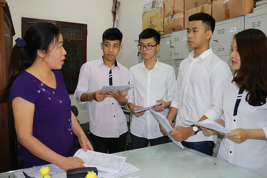 Gần 900 học sinh Nghệ An đăng ký vào Đại học Y Hà Nội