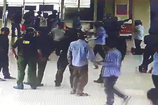 Thanh niên cầm dao đòi bác sĩ 'làm nhanh' khi đưa thai phụ vào cấp cứu