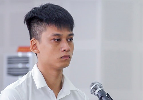 Toan tính cướp tiền của tài xế khi chở nữ kế toán đến ngân hàng