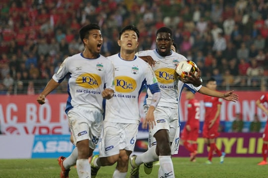 Bầu Tú thôi đua PCT VFF: Thỏa nguyện bầu Đức, HAGL yên tâm đá V-League!