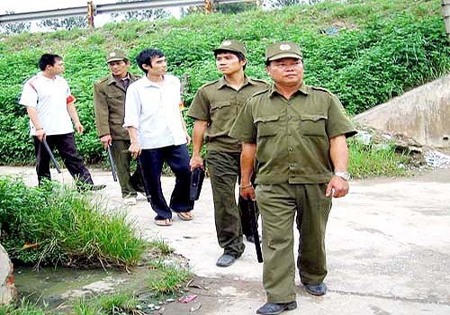 Trình Bộ Chính trị quyết định xây dựng công an xã là lực lượng chính quy