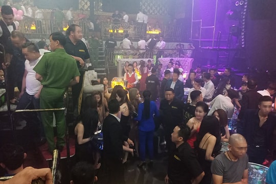 Phát hiện nhiều dân chơi phê ma túy trong bar