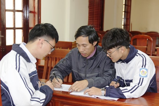 Đại sứ quán Mỹ tại Việt Nam phản hồi về việc nam sinh không được cấp visa sang Mỹ