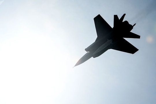 10 máy bay MiG-31 của Nga bắt đầu thử nghiệm trực chiến