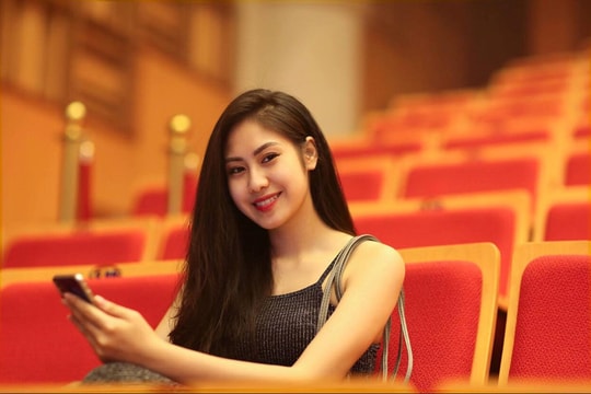 Nhan sắc đời thường của hoa khôi Học viện Âm nhạc Quốc gia Việt Nam