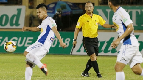 Bầu Đức chỉ thị HAGL gửi đơn khiếu nại công tác trọng tài