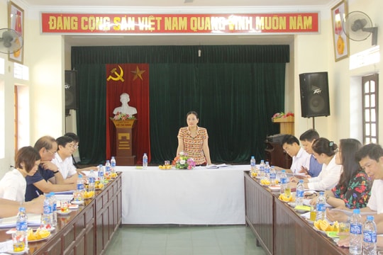 “Bó đũa chọn cột cờ” trong công tác cán bộ
