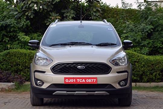 Ô tô Ford mới chỉ 173 triệu: Vạn người mong chờ