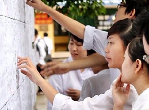 Nhiều trường đại học hạ điểm đầu vào bất chấp năng lực thí sinh?